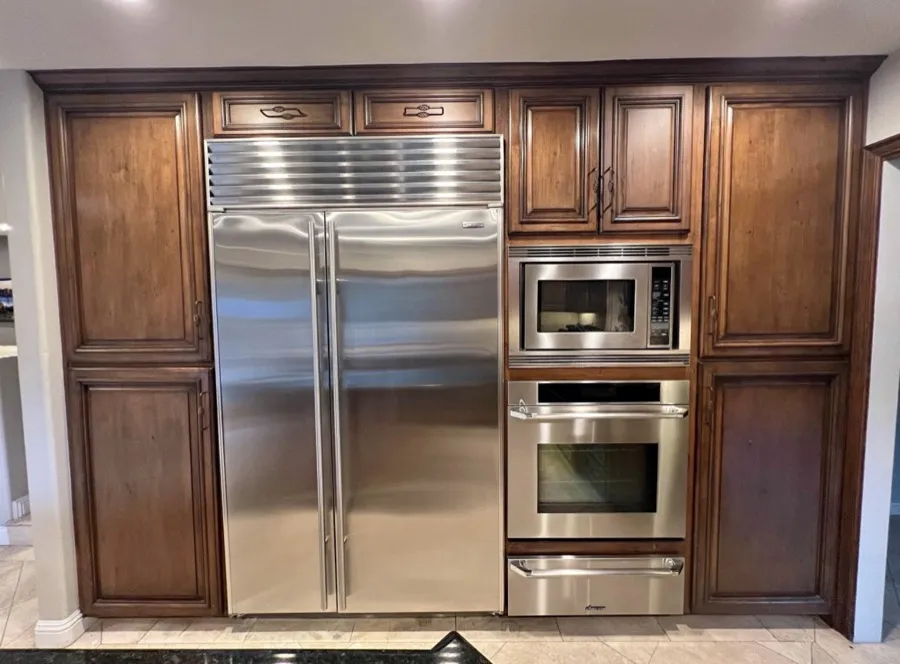 Sub-Zero built-in refrigerator restoration